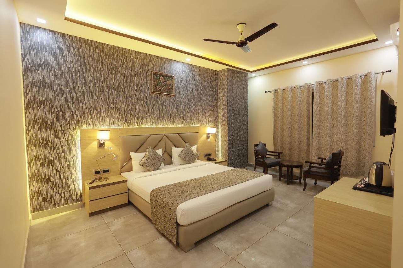 The Bodhi Palace Resort Экстерьер фото